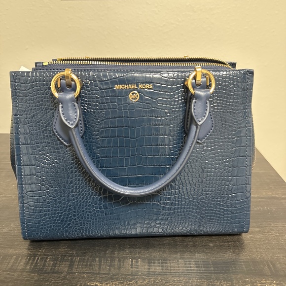 Michael Kors Navy Leather Handbag/Satchel/Purse